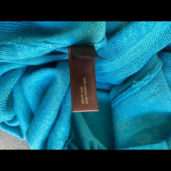 NWOT Absolutely beautiful Limited sweater - Picture 6 of 6